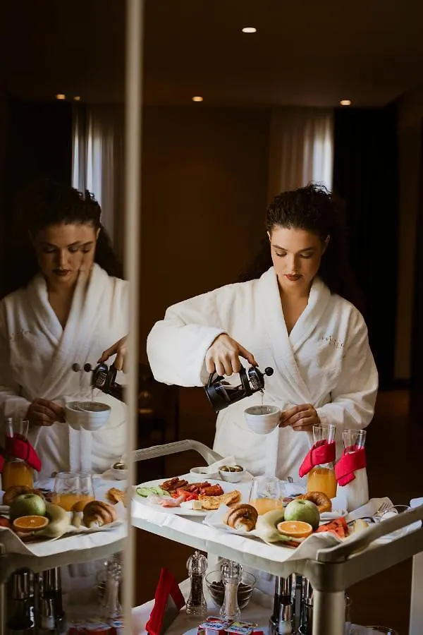 Privilege Hotel & Spa Farke e Madhe