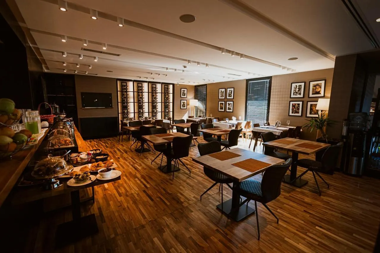 Privilege Hotel & Spa Farke e Madhe