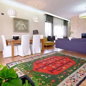 Appartement Galeria, Tirana