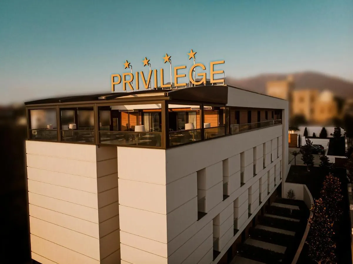 Privilege Hotel & Spa Farke e Madhe 4*,  Albania